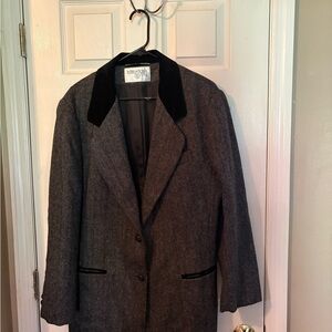 Gray Blazer‎ with Black Accents